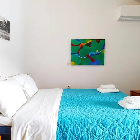 Fetsis * Agios Nikitas