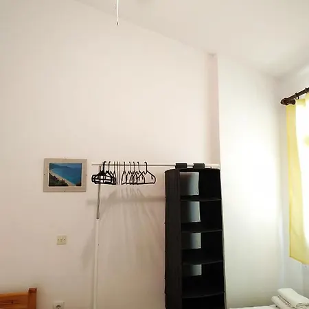 Fetsis Lägenhet Áyios Nikítas
