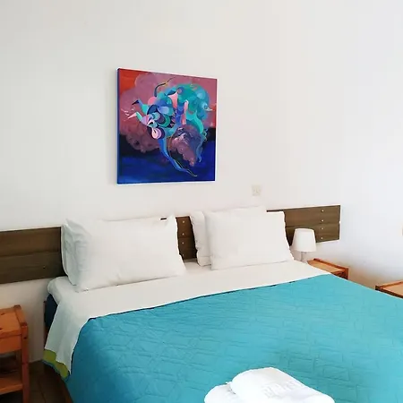 Fetsis * Áyios Nikítas