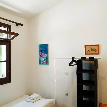Apartament Fetsis *