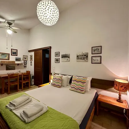 Apartament Fetsis *